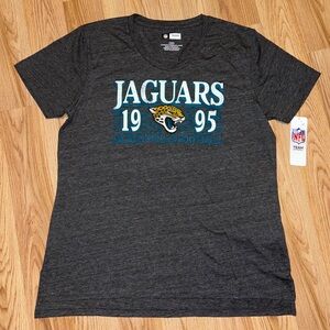 Jacksonville Jaguars Women's T-Shirt Size Large NFL